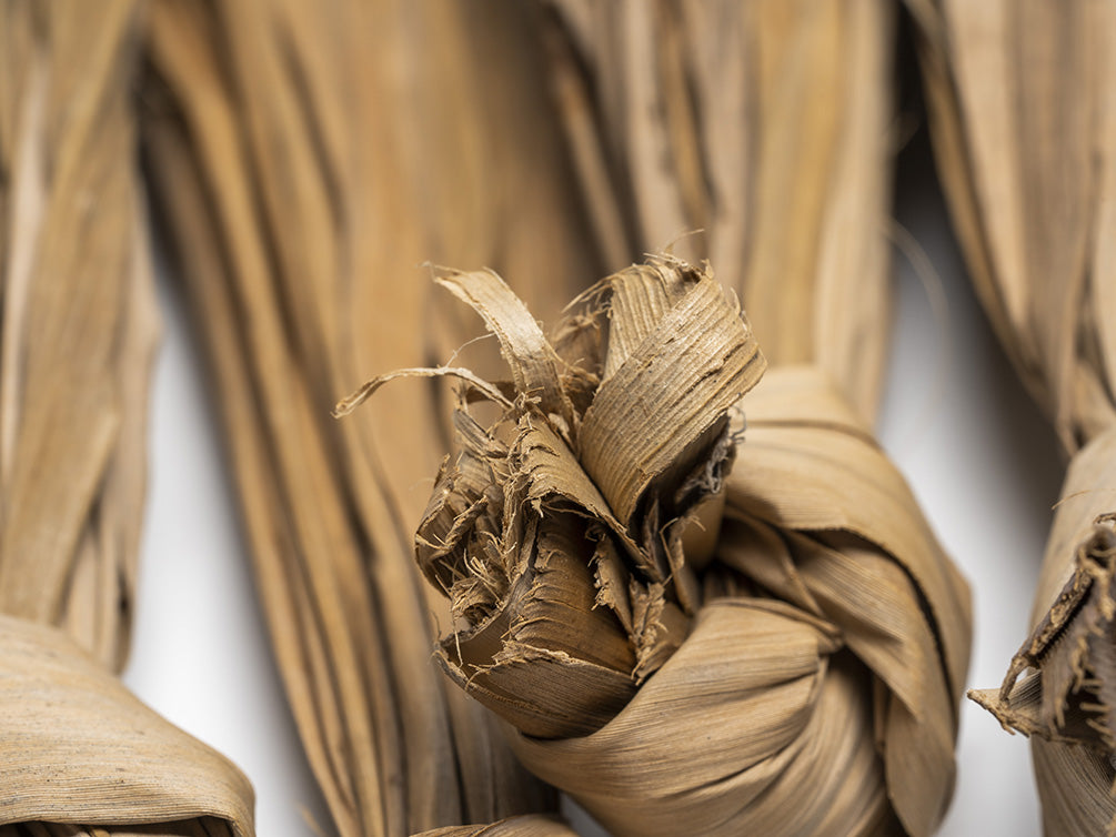dried banana leaves for fish tank