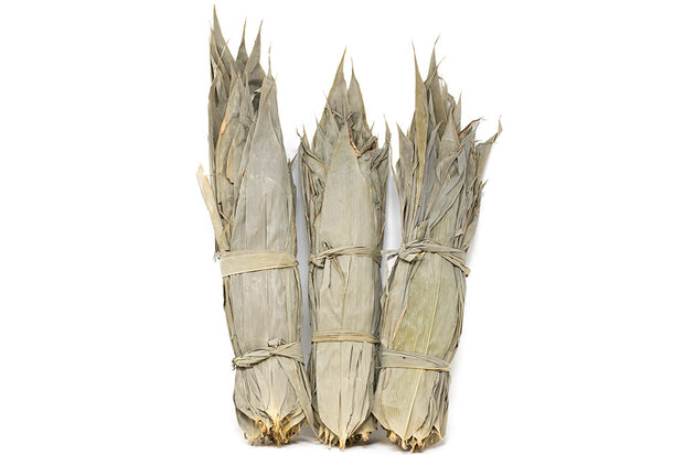 dried bamboo leaves 